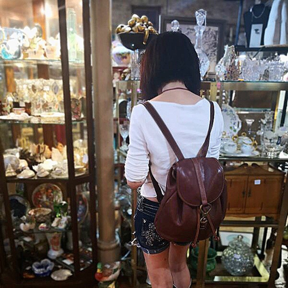 Meet your Posher, Christine